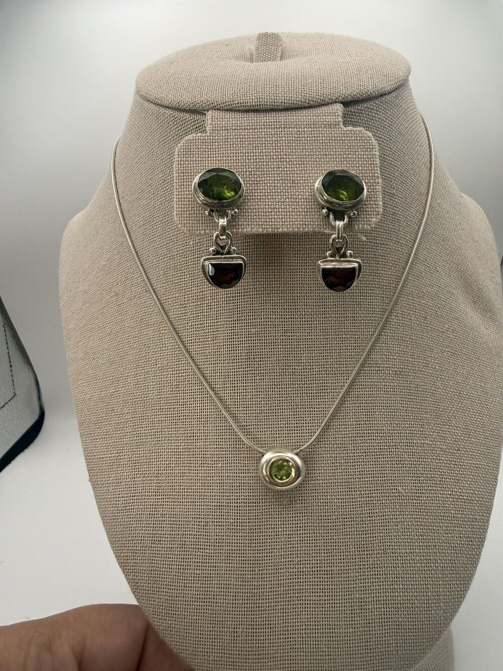 VTG Handmade Peridot & Garnet Earrings & Peridot Necklace, Stamped 925 750, EUC